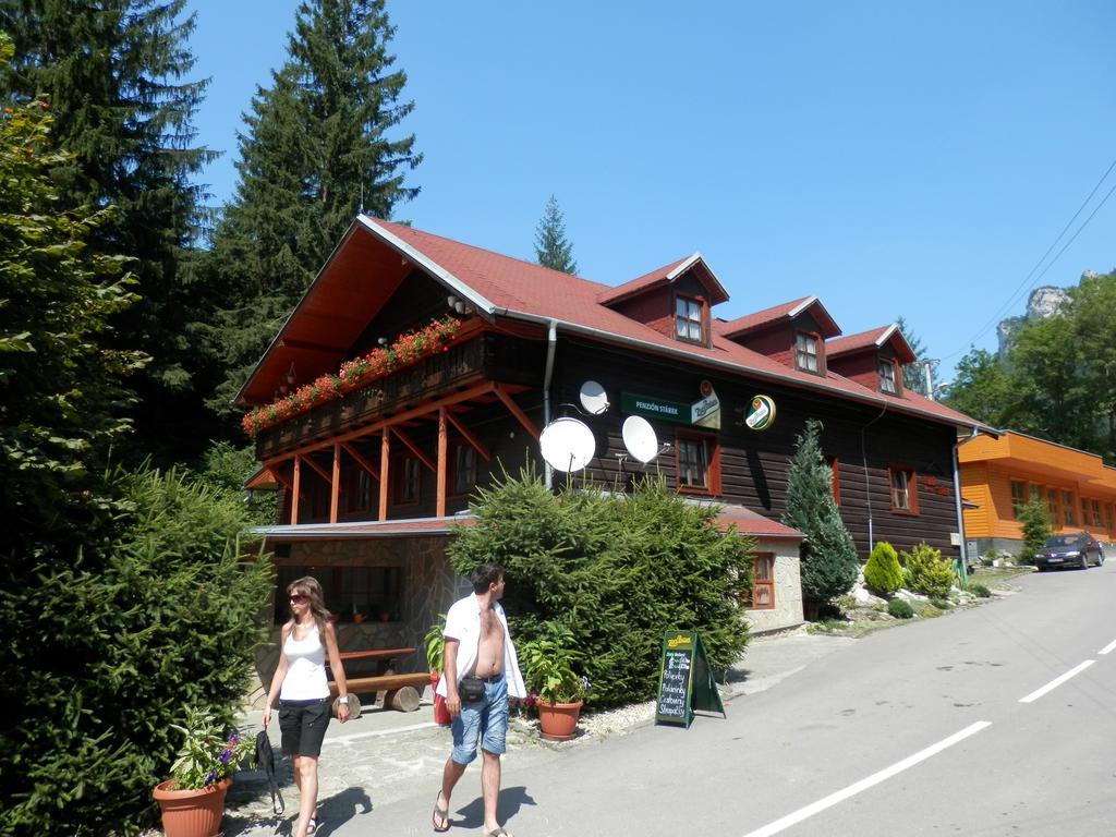 Penzion Starek Hotel Terchová Buitenkant foto